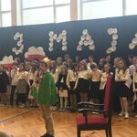 apel majowy występ uczniów 