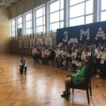 apel majowy występ uczniów 