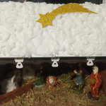 Szopka bożonarodzeniowa wykonana przez ucznia.