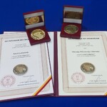 Dyplomy i medale Diligenitae - za pilność