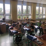 Bezpieczna droga do szkoły spotkanie z funkcjonariuszem policji