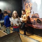 Dzieci szukają odpowiedzi na pytania