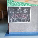 Napis na tablicy kredowej Rodzinne Dyktando Niepodległościowe