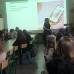 Prelekcja psychodietetyka dla uczennic