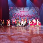 Dzieci w Filharmonii Podlaskiej otrzymują podarki