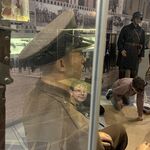 Chłopcy na warsztatach w Muzeum Wojska