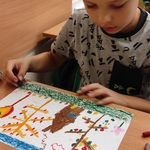 Dziecko rysuje pastelami4.jpg