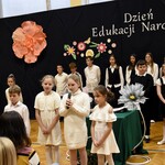 Występ uczniów klasy 3a z okazji Dnia Edukacji Narodowej