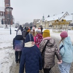 Klasa idzie w stronę kina.