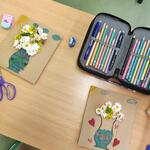 Dwa kartonowe projekty plastyczne