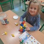 Zajęcia konstrukcyjne w swietlicy.JPG