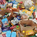 zdjęcie produktów zebranych na Szlachetną Paczkę