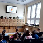 Zdjęcie przedszkolaków w naszej szkole w SP 42