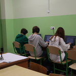 Uczestnicy konkursu o tytuł Mistrza Klawiatury 2023 w SP 42